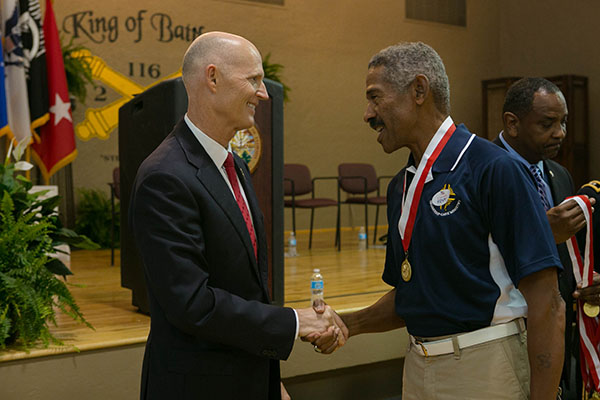 Gov Scott Honors Veterans in Winter Haven with Governors Veterans Service Award-3-22-2016